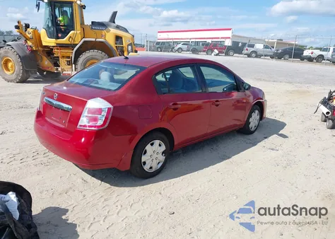 2010 Nissan Sentra 2.0 from USA, damaged, VIN 3N1AB6AP1AL620523